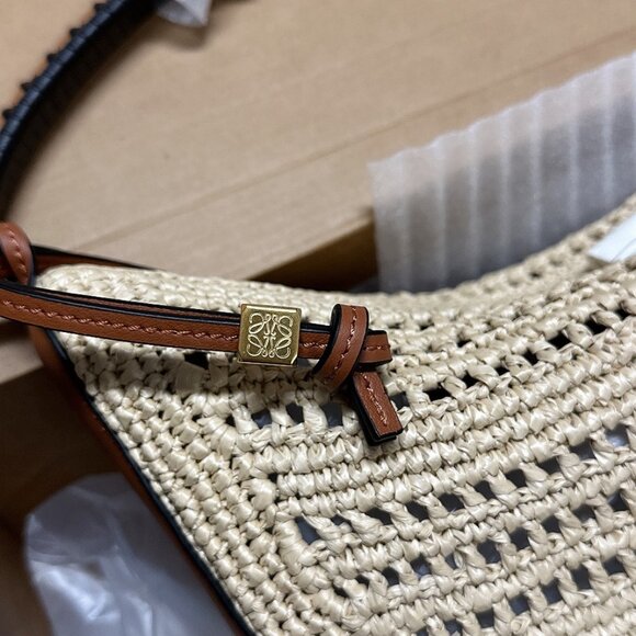 Loewe Mini Hammock Hobo in raffia and calfskin - Picture 6 of 9